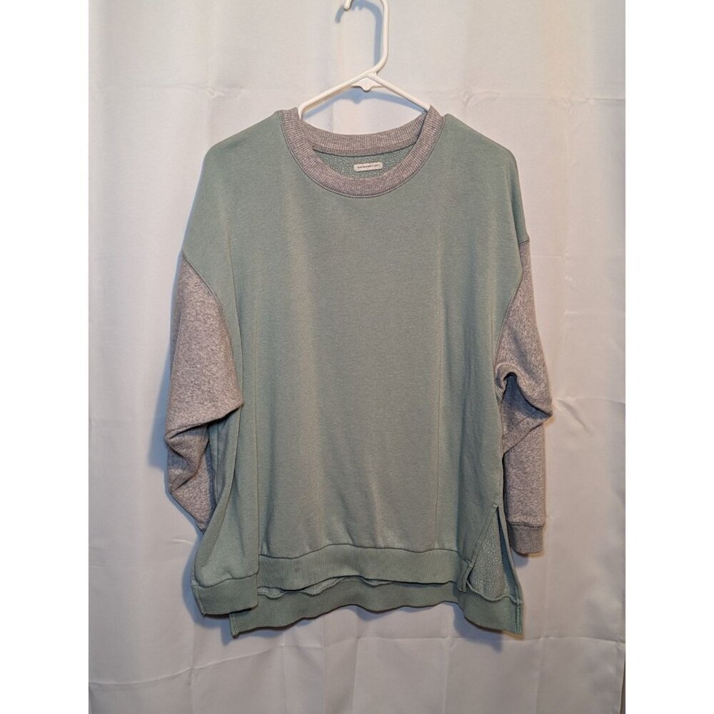 American Eagle Sweater Womens XS Green Gray Pullover Sweatshirt Casual Preppy AE